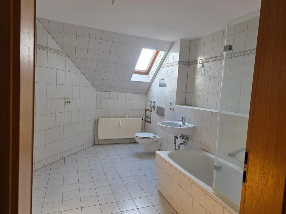 3 Zimmer Wohnung mit 93 m² in Löbau – Bild 5