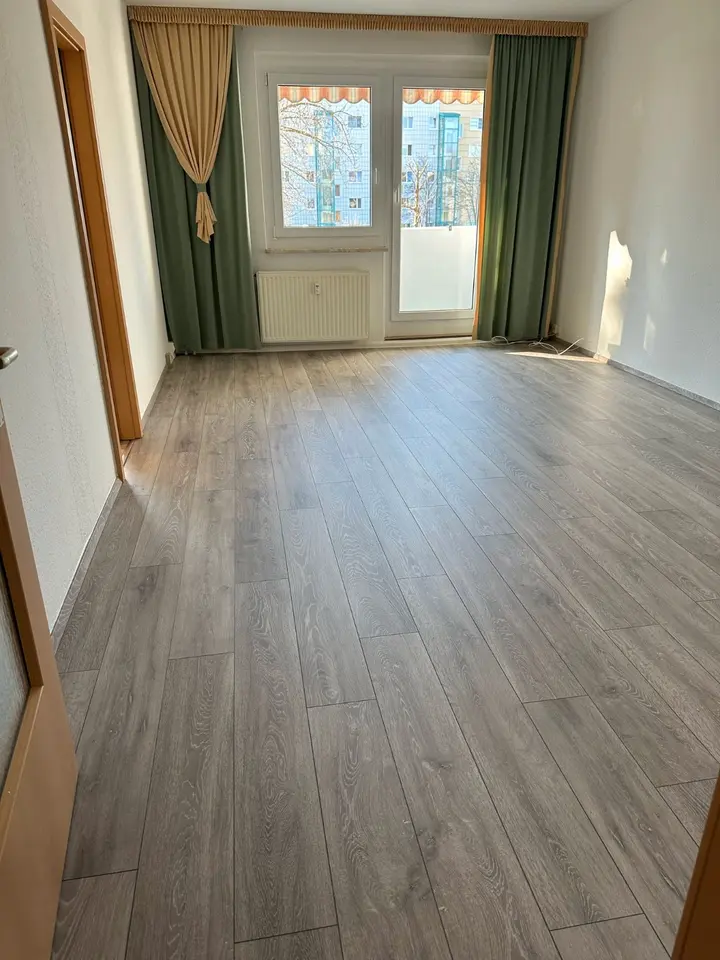 2 Zimmer Wohnung mit 54 m² in Gera – Bild 1