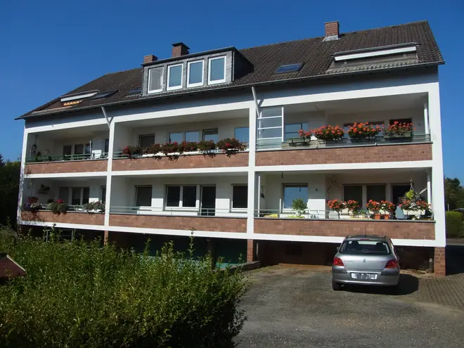 3 Zimmer Wohnung mit 82 m² in Leverkusen – Bild 2