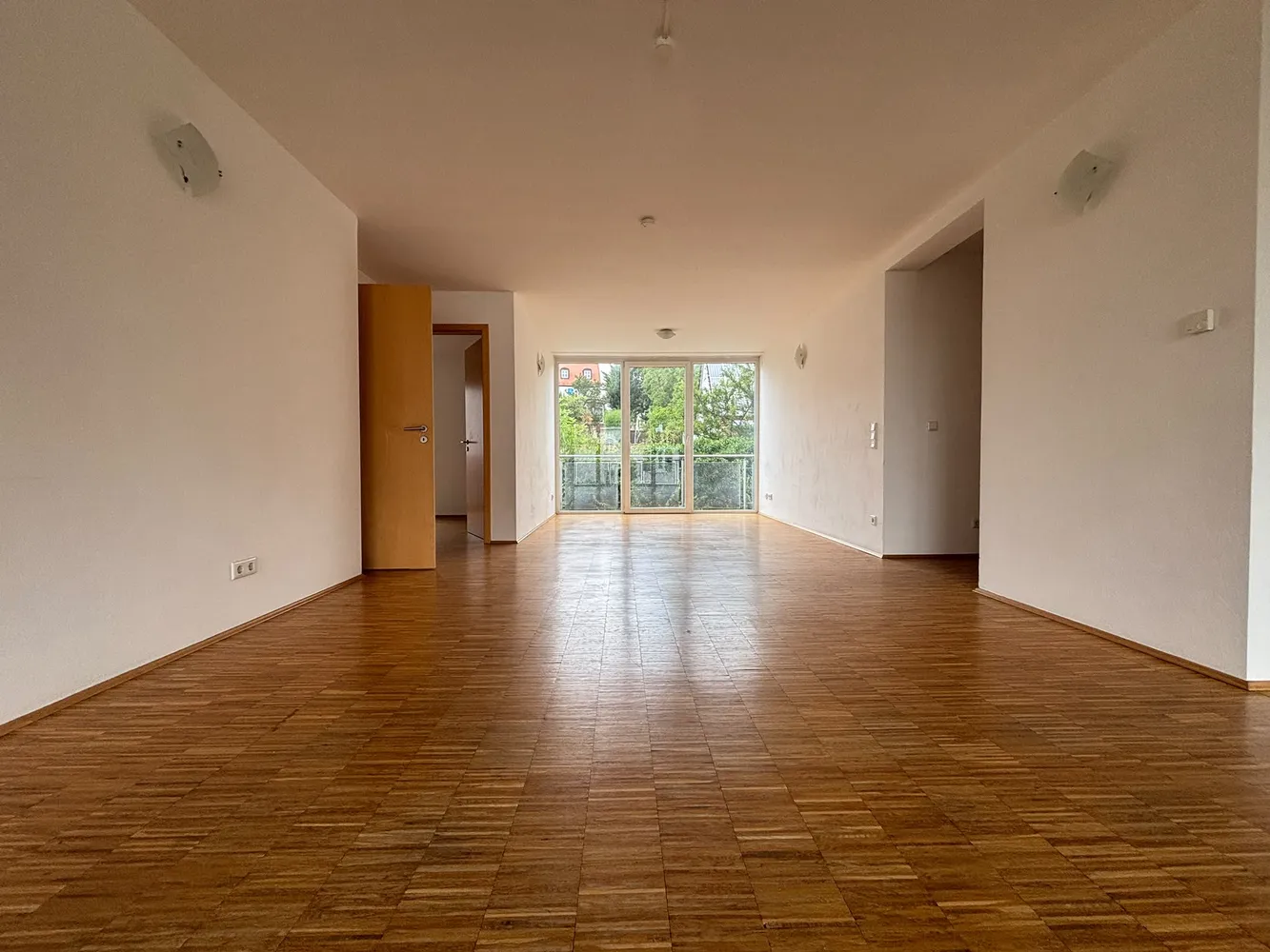 4 Zimmer Wohnung mit 135 m² in Kaiserslautern – Bild 1