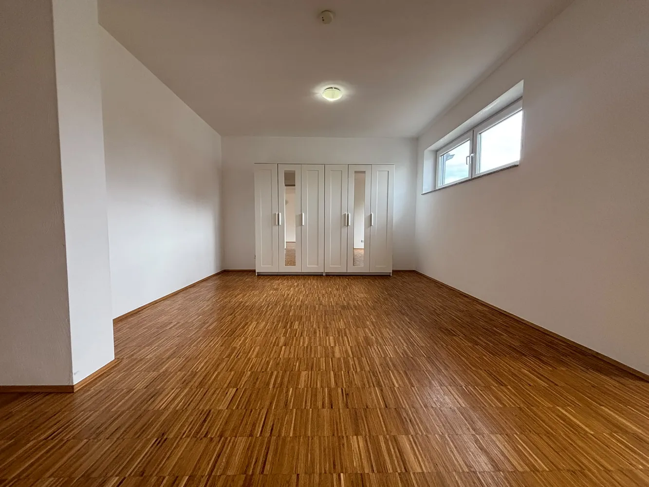 4 Zimmer Wohnung mit 135 m² in Kaiserslautern – Bild 3