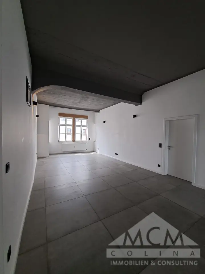 5 Zimmer Wohnung mit 137 m² in Offenbach – Bild 2