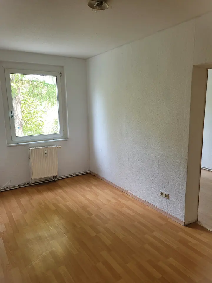 4 Zimmer Wohnung mit 70 m² in Sangerhausen – Bild 1