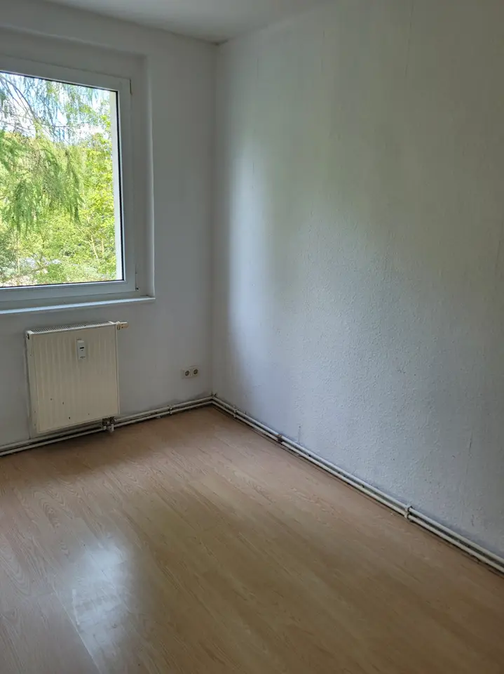 4 Zimmer Wohnung mit 70 m² in Sangerhausen – Bild 2