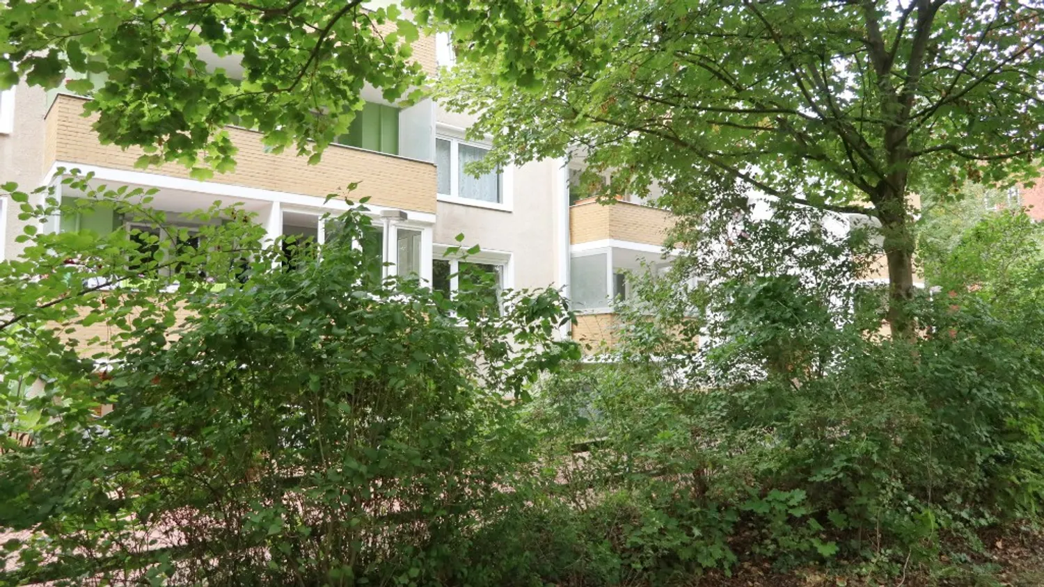 4 Zimmer Wohnung mit 104 m² in Hannover – Bild 1