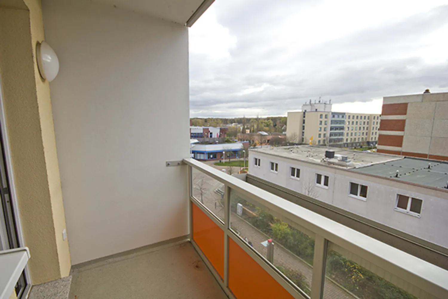 2 Zimmer Wohnung mit 48 m² in Halle (Saale) – Bild 5