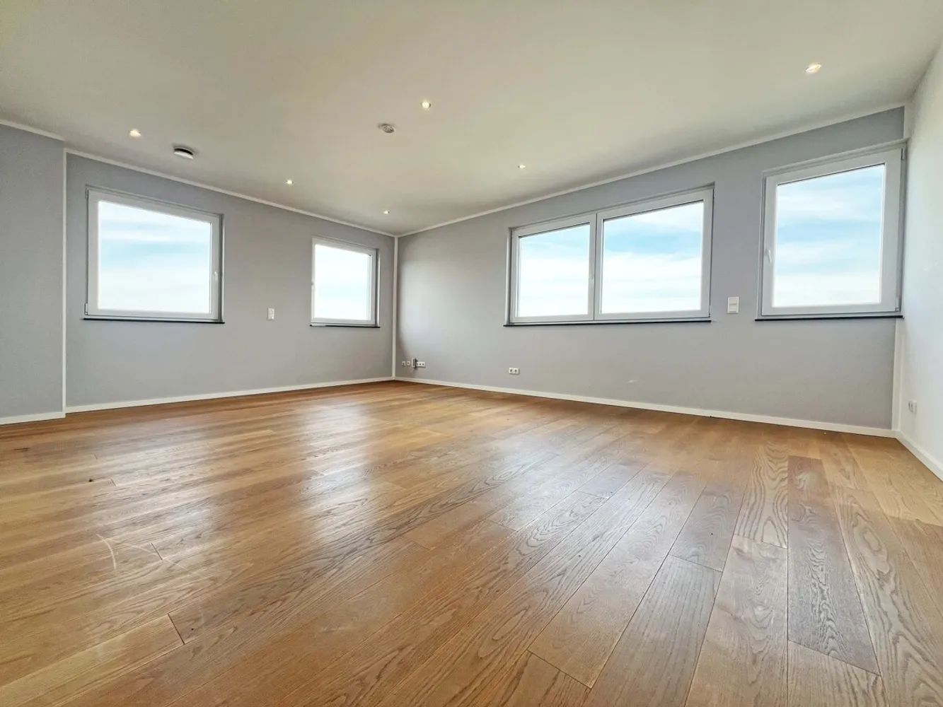 6 Zimmer Wohnung mit 423 m² in Oberursel (Taunus) – Bild 4