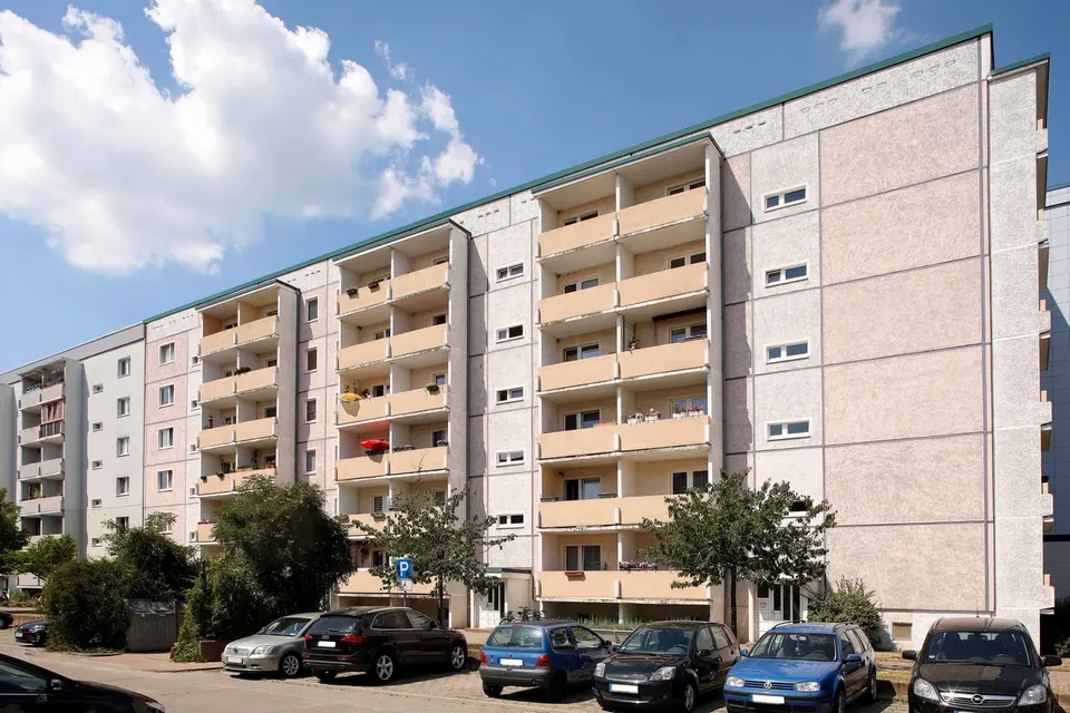 3 Zimmer Wohnung mit 62 m² in Neubrandenburg – Bild 1