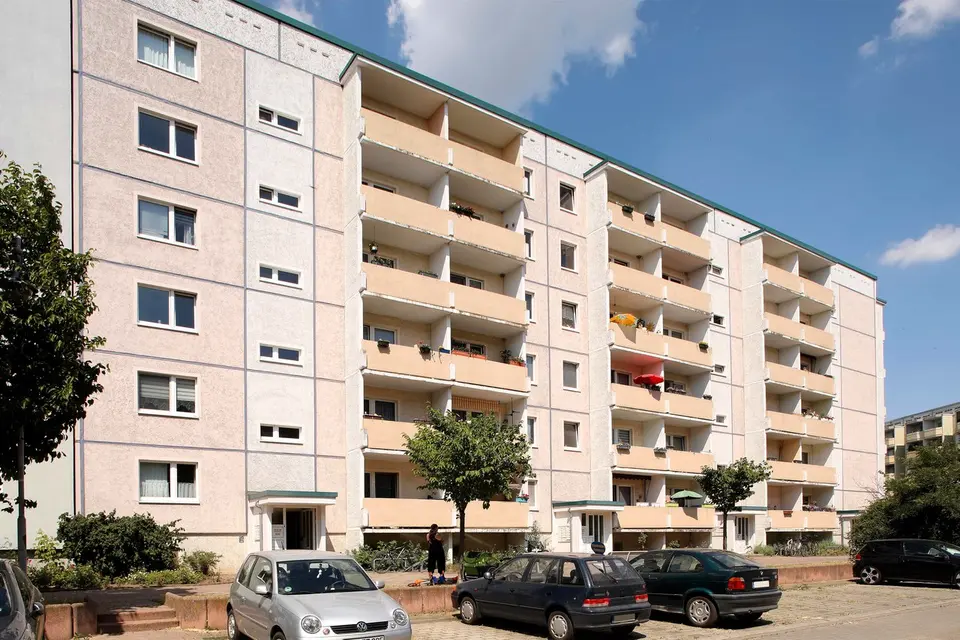3 Zimmer Wohnung mit 62 m² in Neubrandenburg – Bild 2