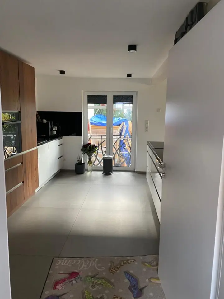 5 Zimmer Wohnung mit 178 m² in Karlsruhe – Bild 1