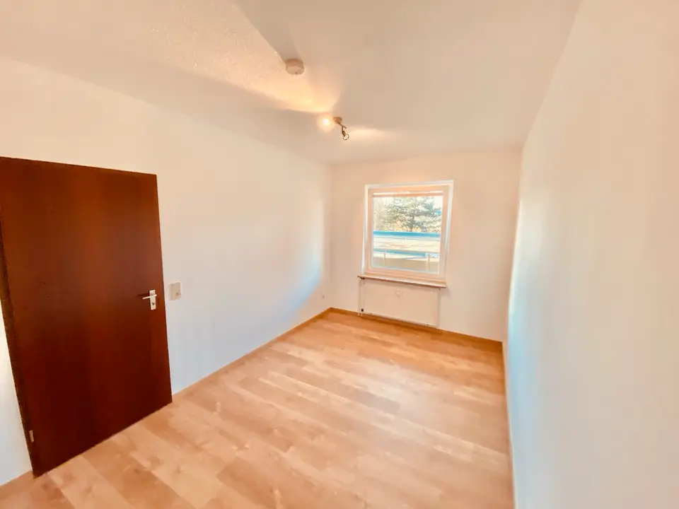 2 Zimmer Wohnung mit 60 m² in Lübeck – Bild 4