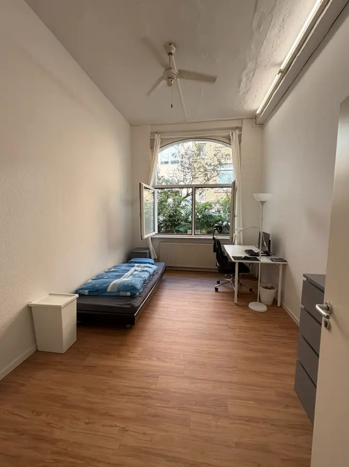 WG-Zimmer mit 18 m² in Karlsruhe – Bild 2