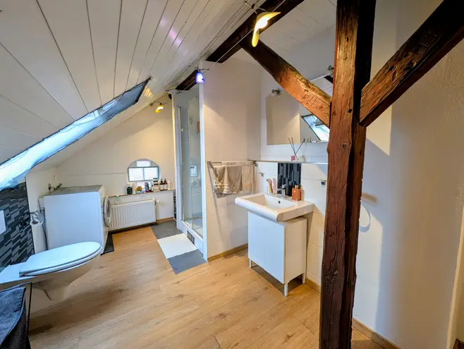2 Zimmer Wohnung mit 53 m² in Hannover – Bild 2