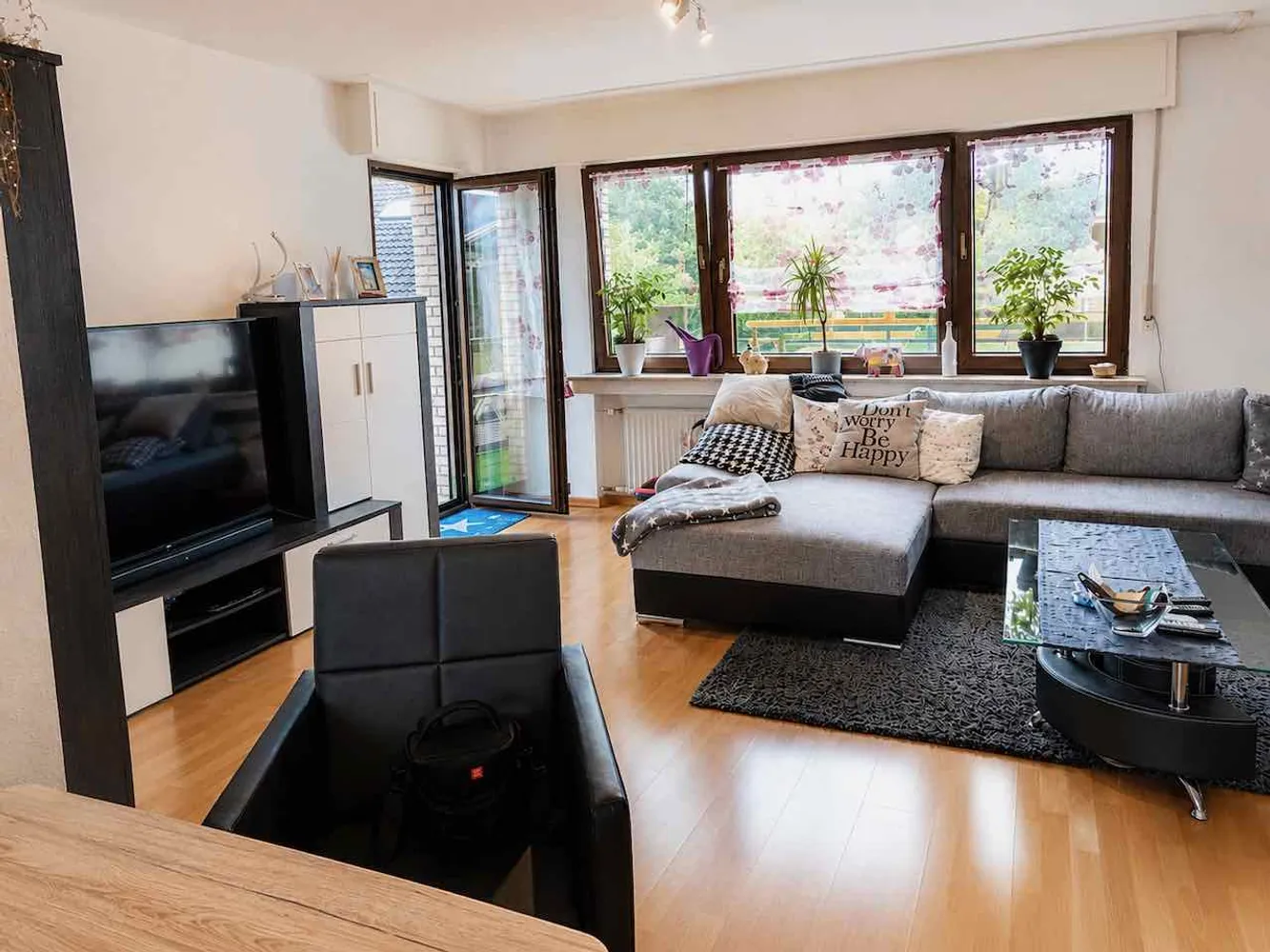 3 Zimmer Wohnung mit 73 m² in Leverkusen – Bild 2