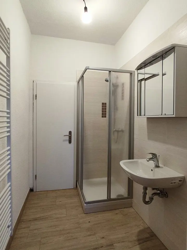 2 Zimmer Wohnung mit 61 m² in Plauen – Bild 8