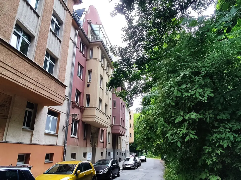 2 Zimmer Wohnung mit 61 m² in Plauen – Bild 10