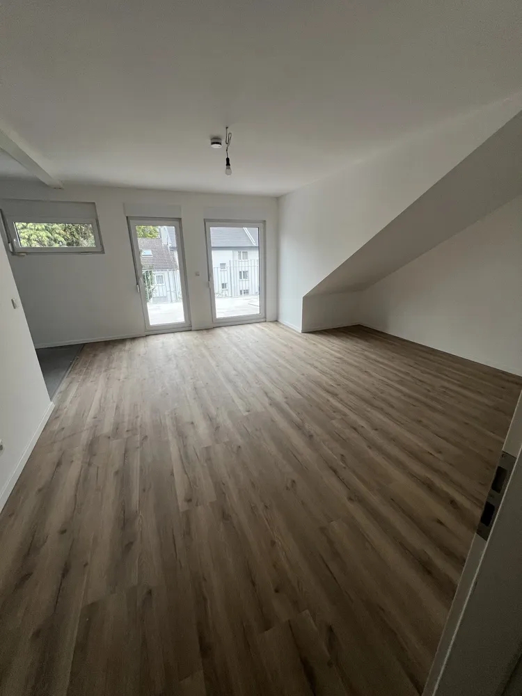 3 Zimmer Wohnung mit 81 m² in Köln – Bild 1