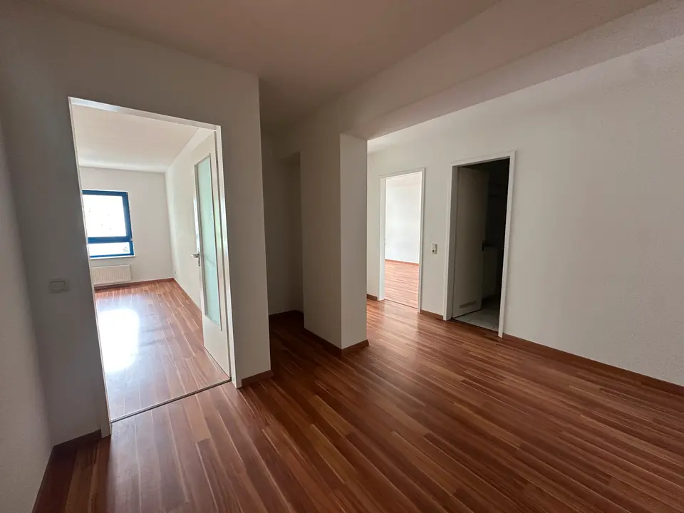 2 Zimmer Wohnung mit 72 m² in Gera – Bild 4