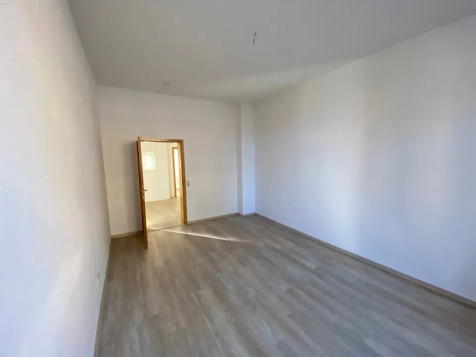 3 Zimmer Wohnung mit 81 m² in Plauen – Bild 8