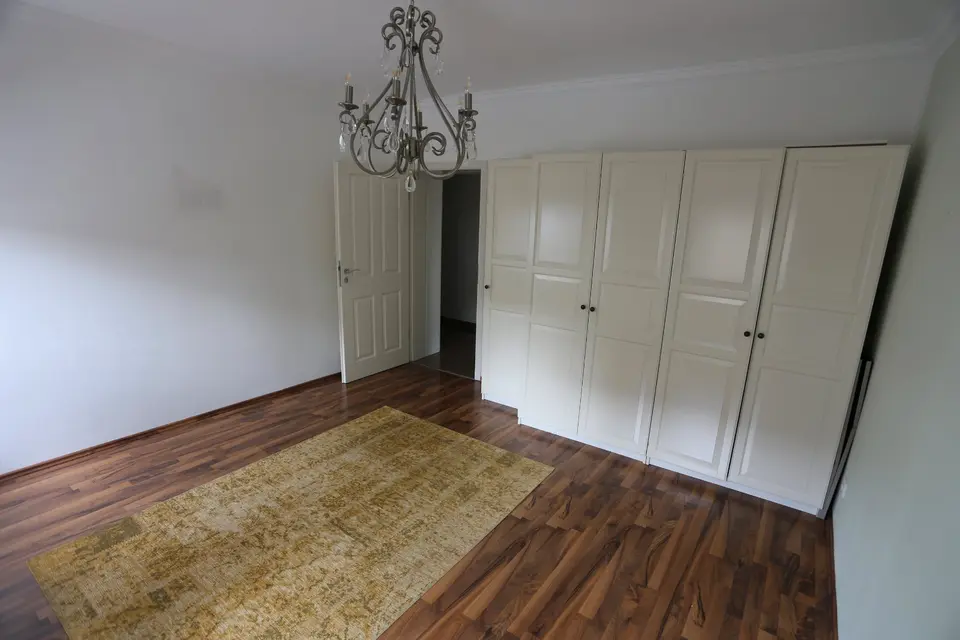 6 Zimmer Wohnung mit 120 m² in Augsburg – Bild 9