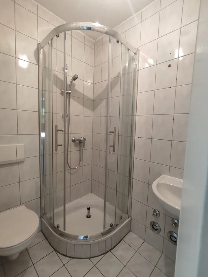 2 Zimmer Wohnung mit 32 m² in Plauen – Bild 6