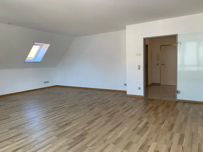 2 Zimmer Wohnung mit 69 m² in Saarbrücken – Bild 2