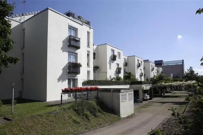 2 Zimmer Wohnung mit 52 m² in Karlsruhe – Bild 1