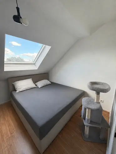2 Zimmer Wohnung mit 50 m² in Wiesbaden – Bild 2