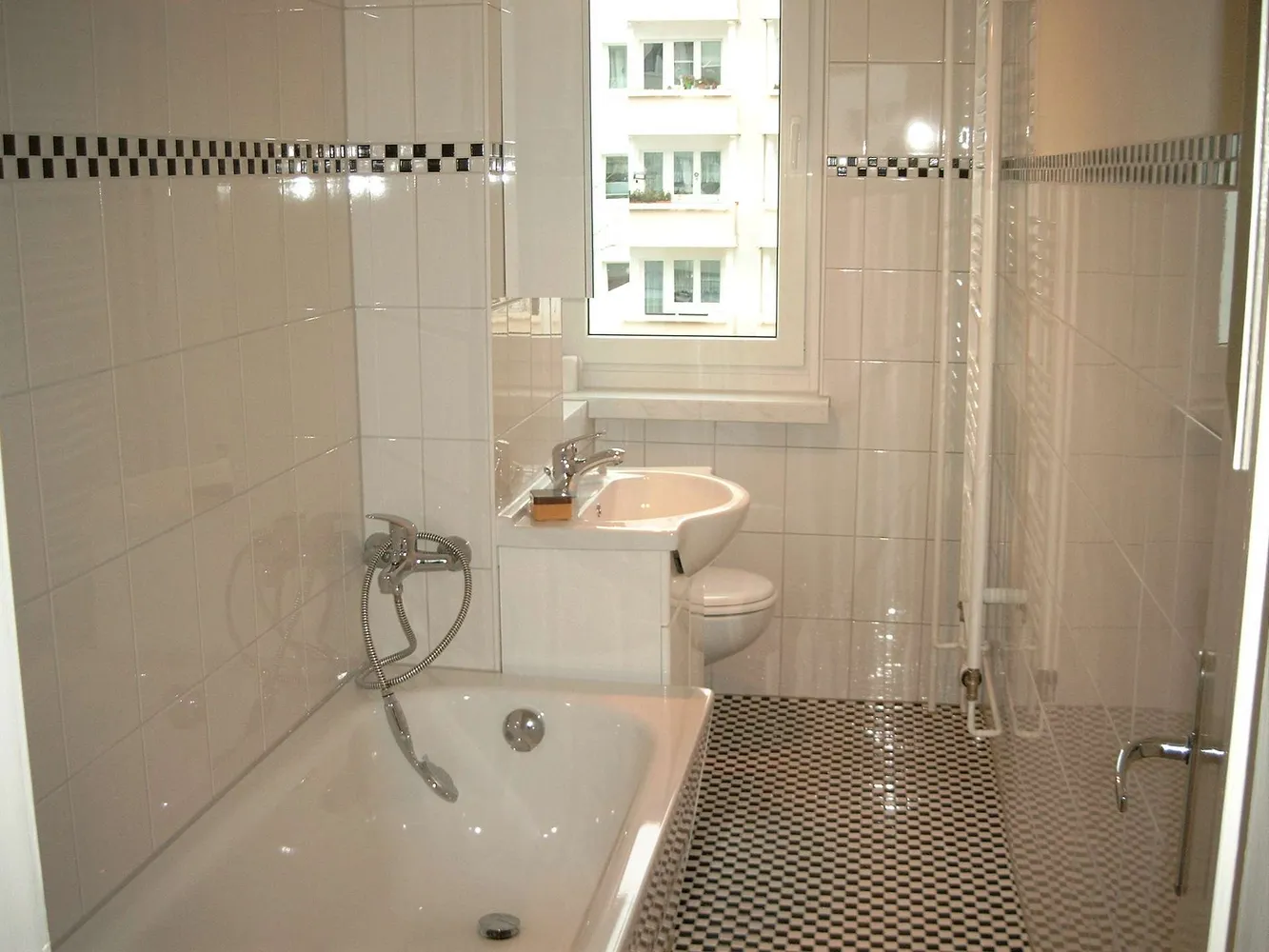2 Zimmer Wohnung mit 47 m² in Greifswald – Bild 2