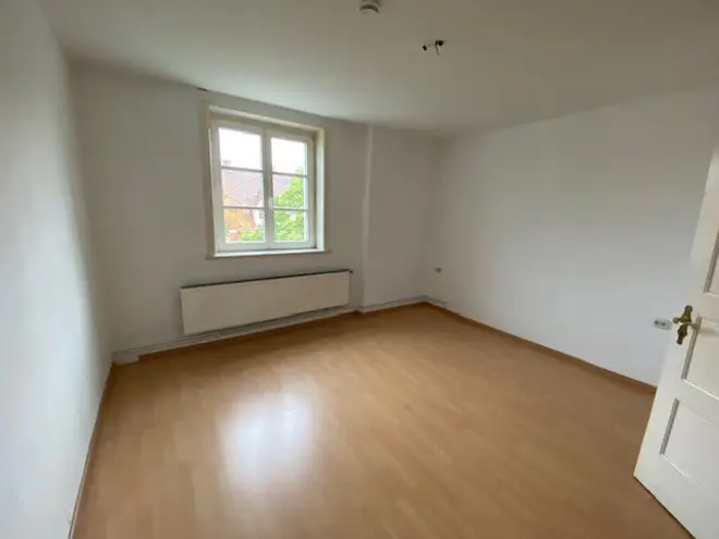 4 Zimmer Wohnung mit 90 m² in Hannover – Bild 2