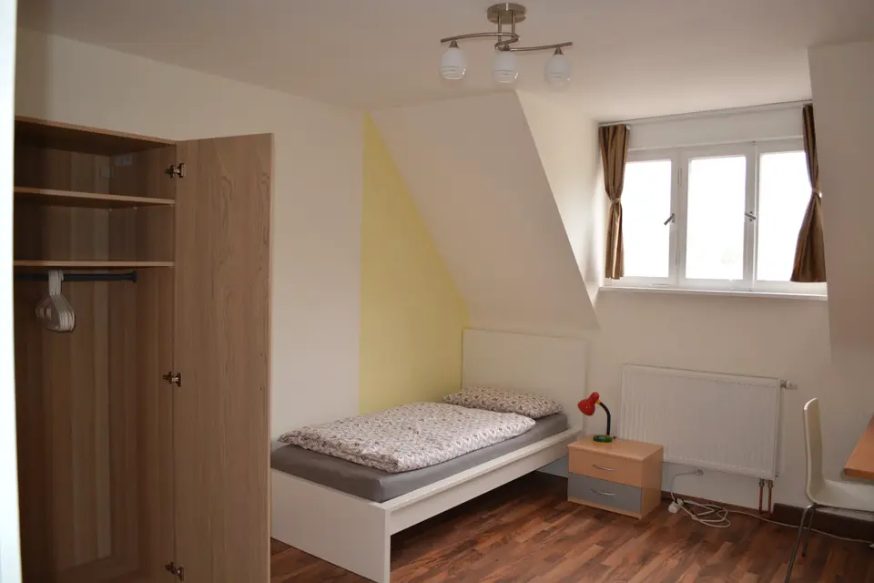 WG-Zimmer mit 17 m² in Stuttgart – Bild 2