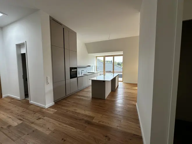 4 Zimmer Wohnung mit 181 m² in Kiel – Bild 11