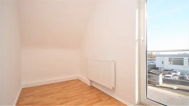 8 Zimmer Haus mit 200 m² in Wiesbaden – Bild 9