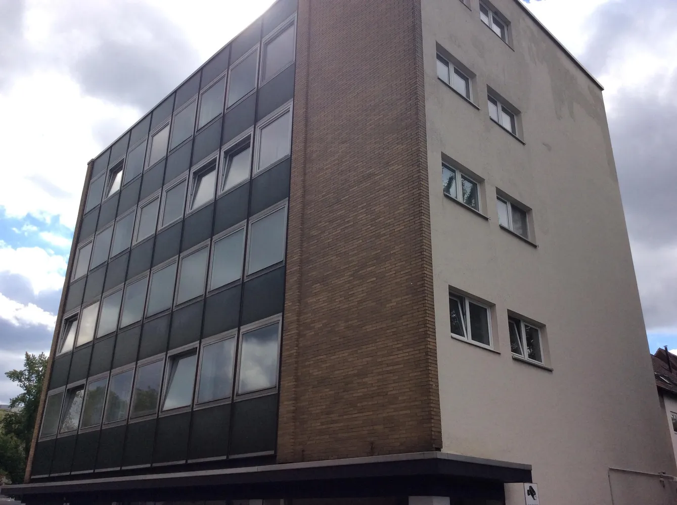 3 Zimmer Wohnung mit 90 m² in Hannover – Bild 1