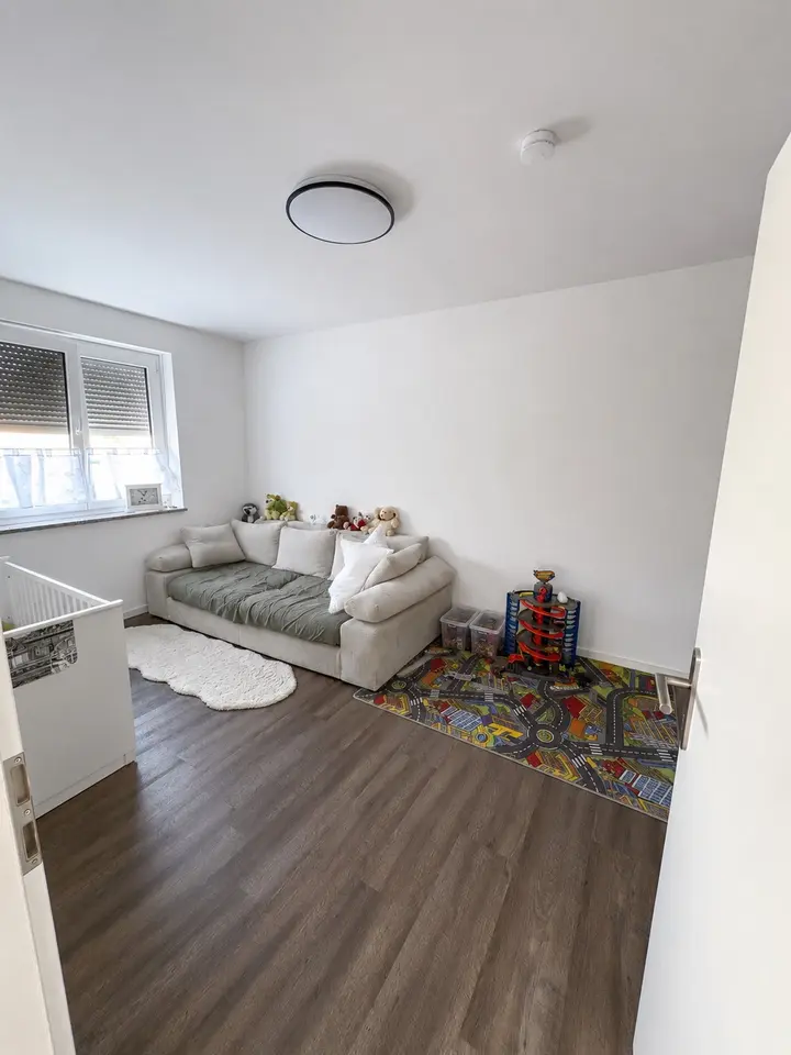 2 Zimmer Wohnung mit 69 m² in Greifswald – Bild 2