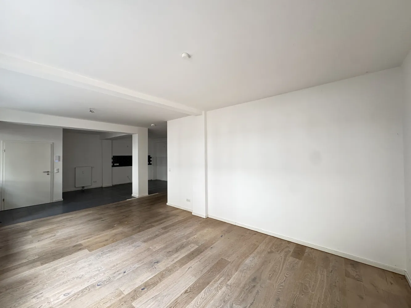3 Zimmer Wohnung mit 108 m² in Essen – Bild 2