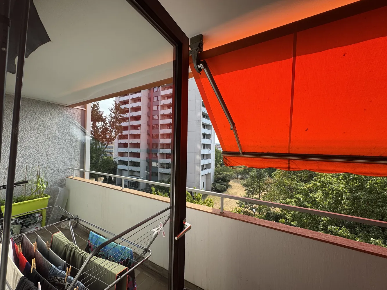4 Zimmer Wohnung mit 12 m² in Frankfurt am Main – Bild 11