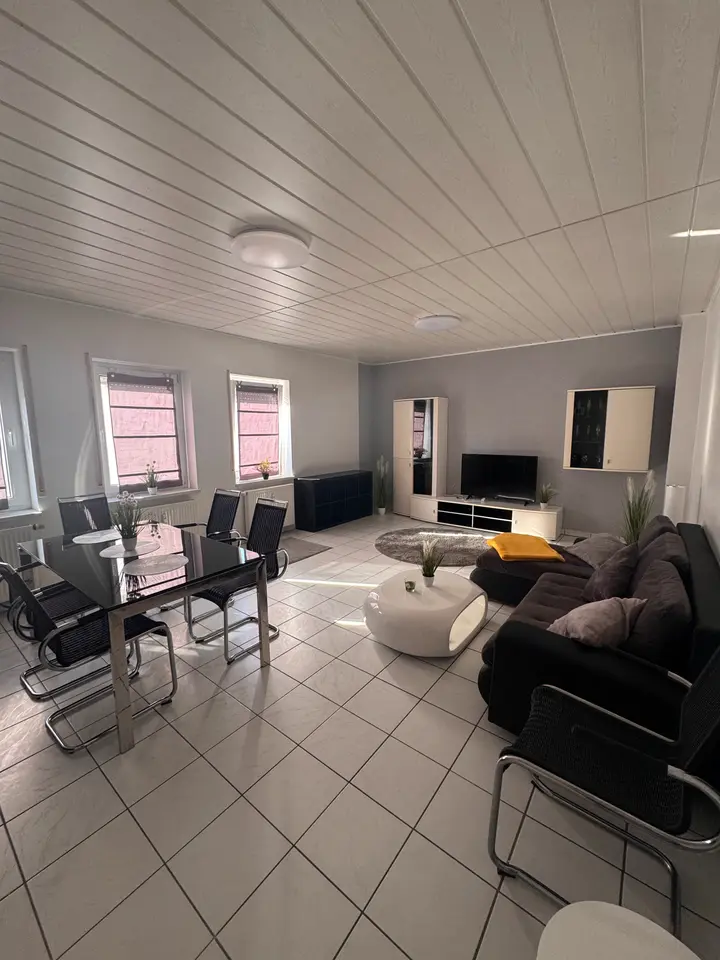 WG-Zimmer mit 110 m² in Hanau – Bild 1