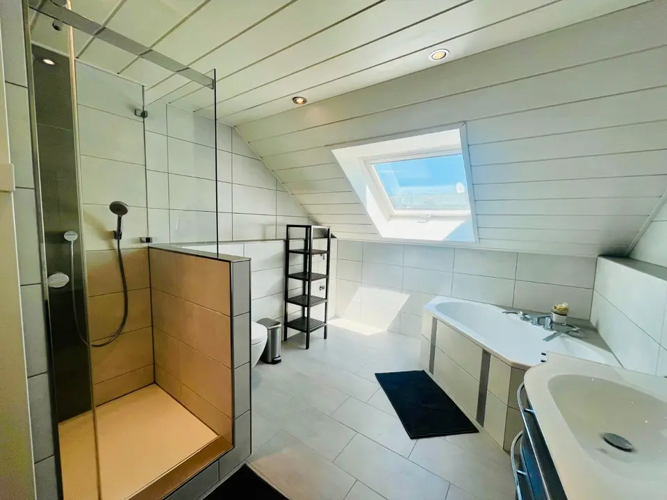 WG-Zimmer mit 12 m² in Karlsruhe – Bild 9