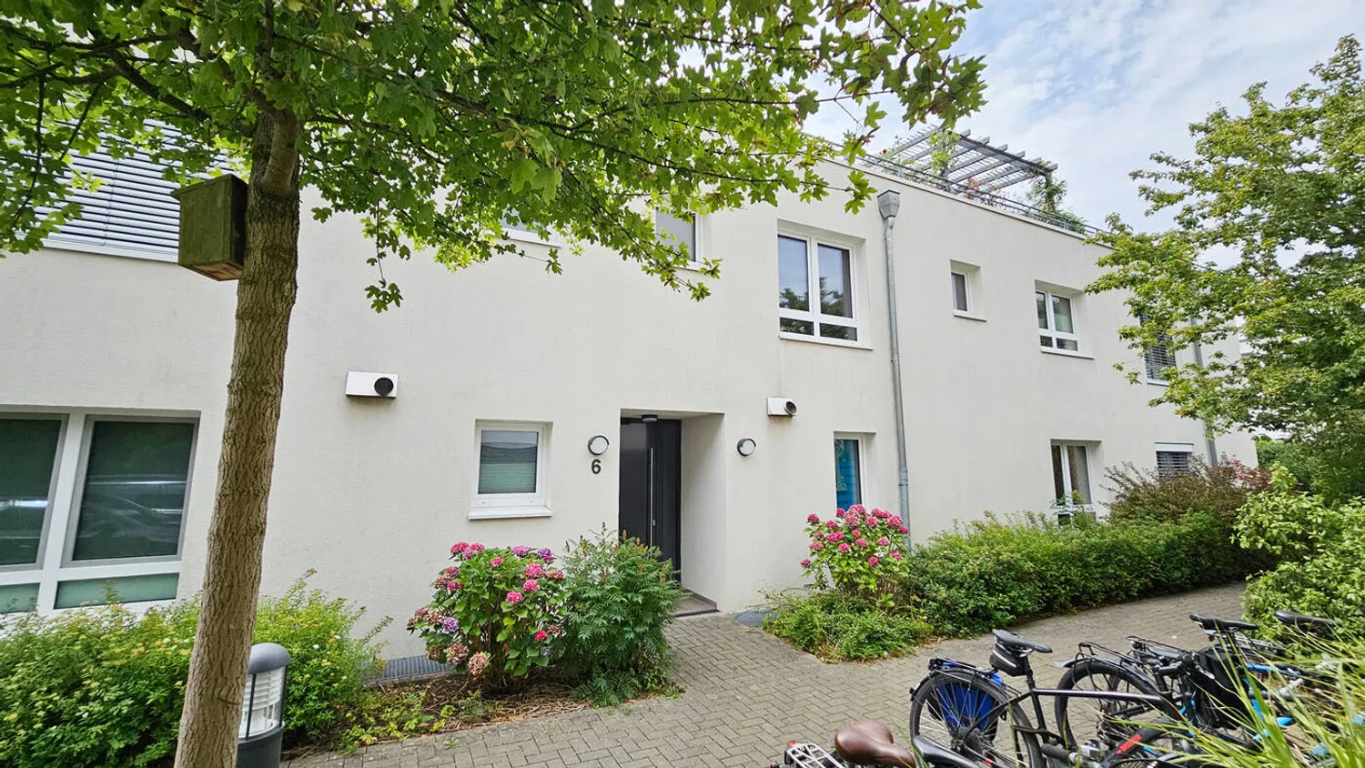 2 Zimmer Wohnung mit 62 m² in Leverkusen – Bild 1