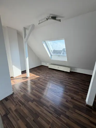 2 Zimmer Wohnung mit 49 m² in Düsseldorf – Bild 3