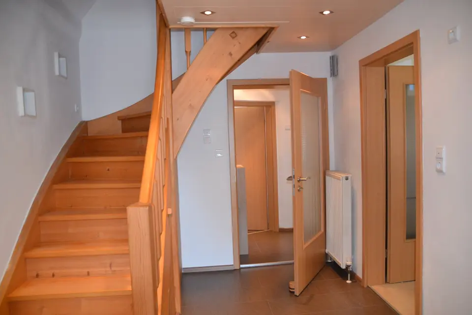 5 Zimmer Haus mit 100 m² in Landshut – Bild 4
