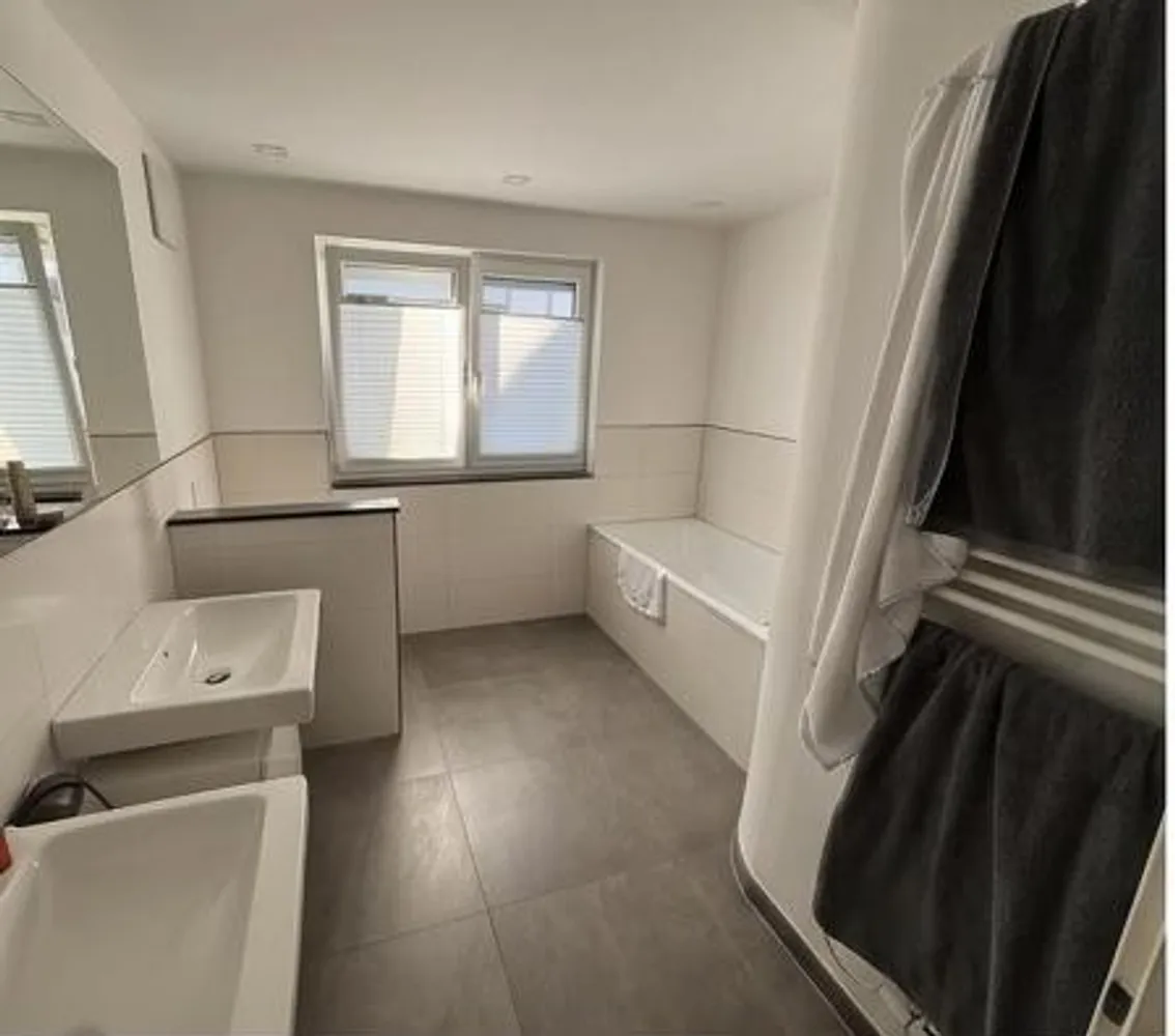 3 Zimmer Wohnung mit 121 m² in Bonn – Bild 10