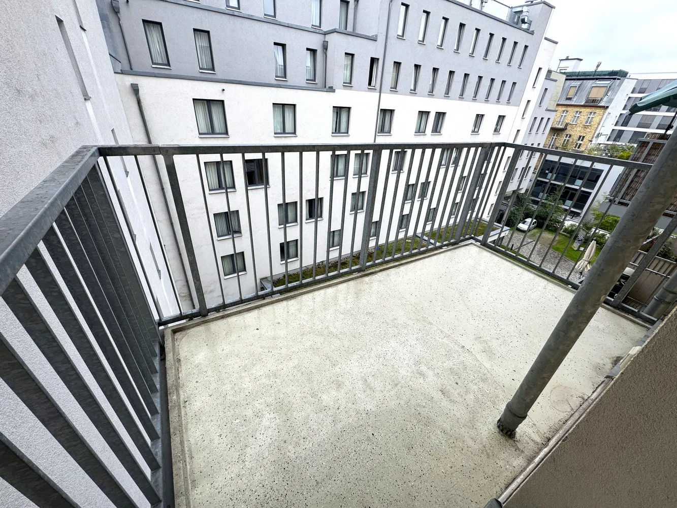 4 Zimmer Wohnung mit 107 m² in Berlin – Bild 7