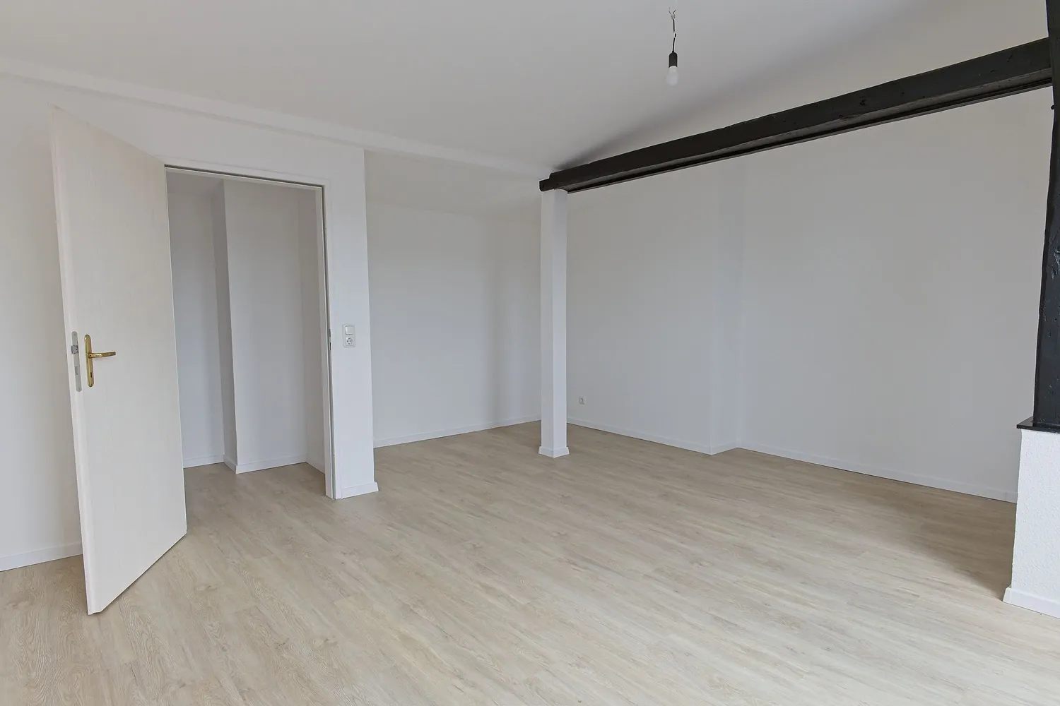 3 Zimmer Wohnung mit 67 m² in Kiel – Bild 2