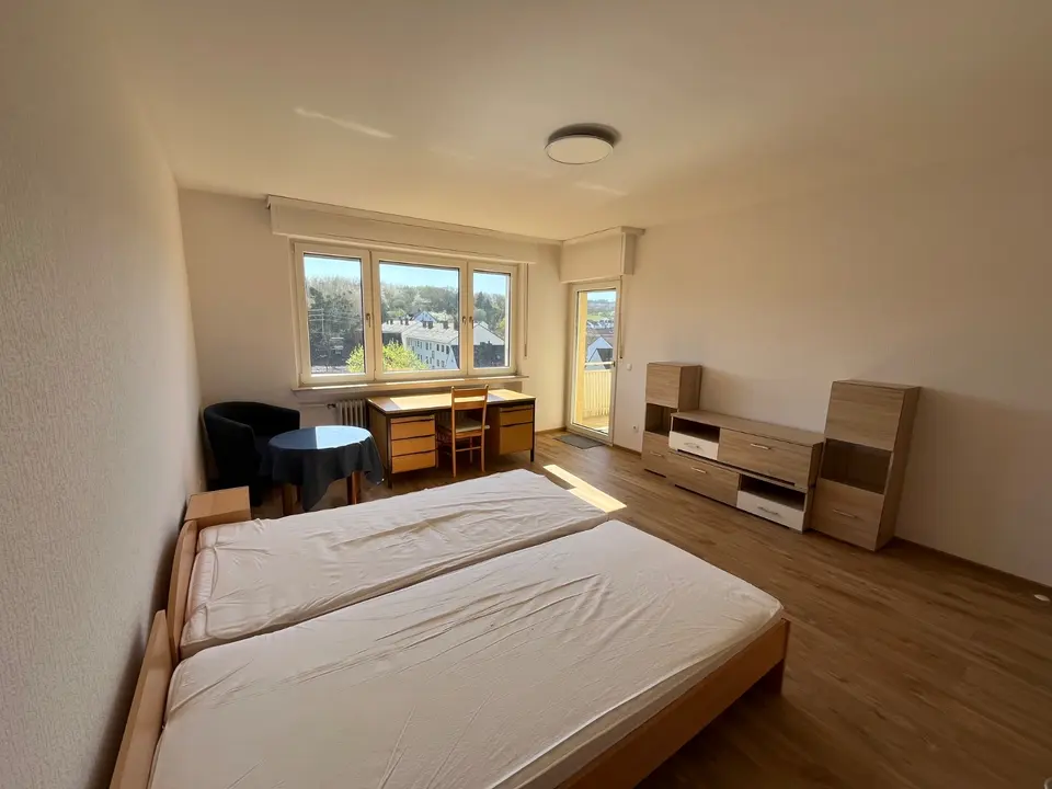 WG-Zimmer mit 70 m² in Koblenz – Bild 2
