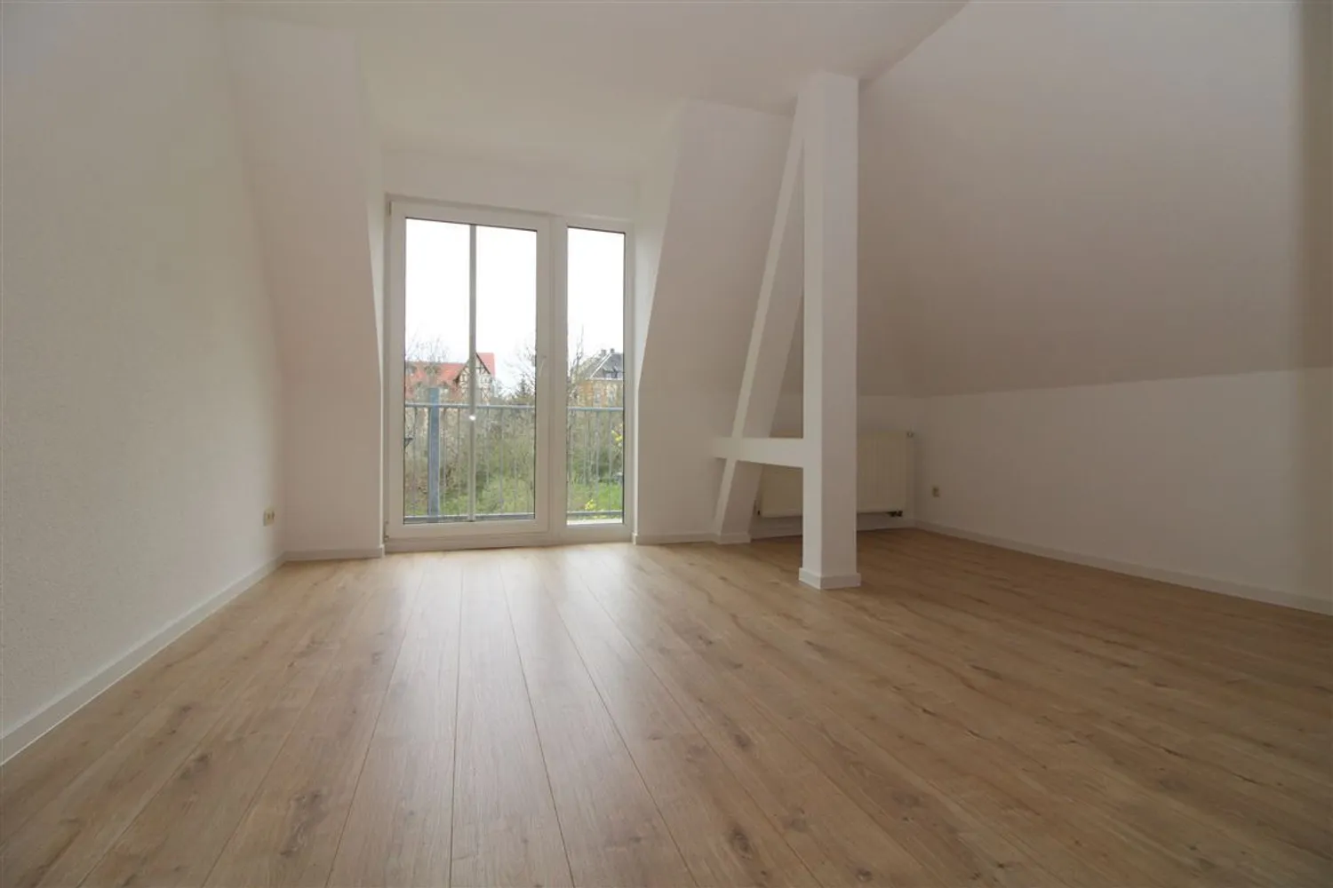 2 Zimmer Wohnung mit 55 m² in Plauen – Bild 5
