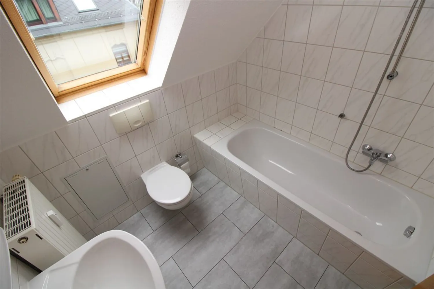 2 Zimmer Wohnung mit 55 m² in Plauen – Bild 6