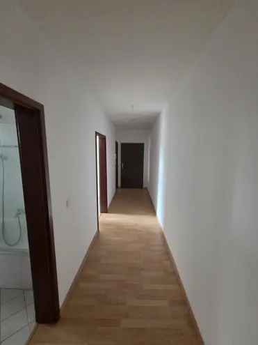2 Zimmer Wohnung mit 74 m² in Magdeburg – Bild 3