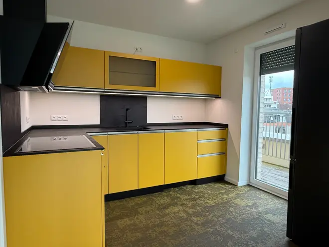 3 Zimmer Wohnung mit 117 m² in Hamburg – Bild 4